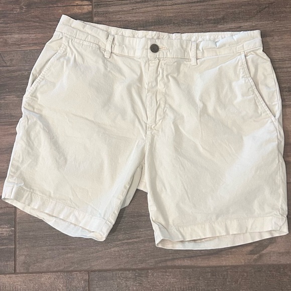 Goodthreads Cream Casual Shorts - Picture 2 of 6